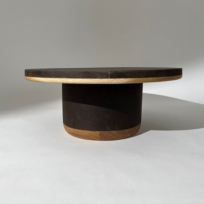 Round coffee table